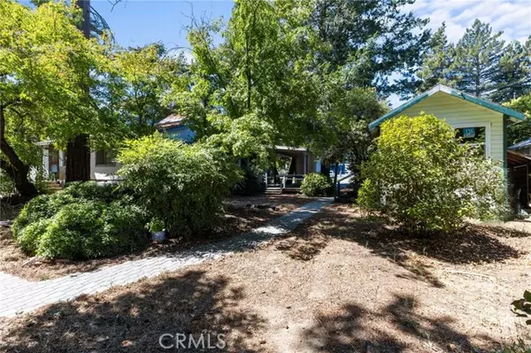 660 Dora Avenue, Ukiah, CA 95482