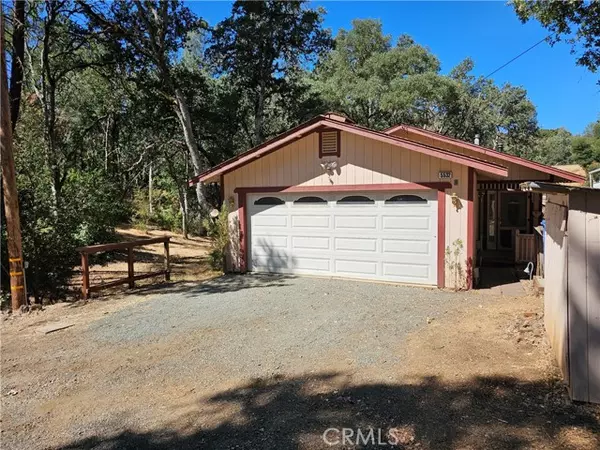 Clearlake, CA 95422,5532 Pine Avenue