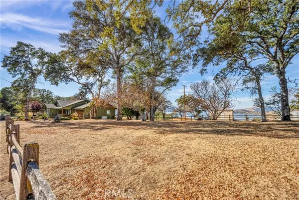 Clearlake, CA 95422,3012 Oak Crest Drive