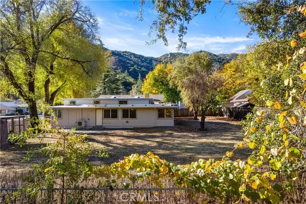 Upper Lake/ Upper Lake Valley, CA 95485,9875 Diane Lane