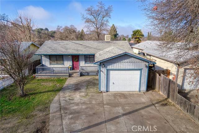 3925 Vista Robles Way, Clearlake, CA 95422