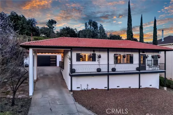 18544 Deer Hill Road, Hidden Valley Lake, CA 95467