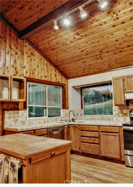 Potter Valley, CA 95469,12020 Burris Lane