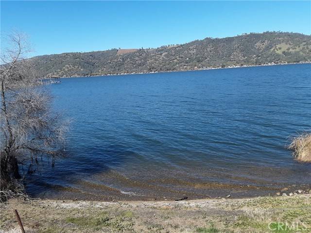 Clearlake, CA 95424,10108 Crestview Drive