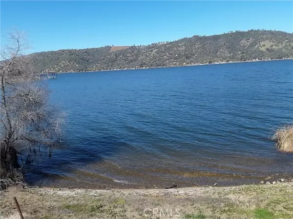 Clearlake, CA 95424,10108 Crestview Drive