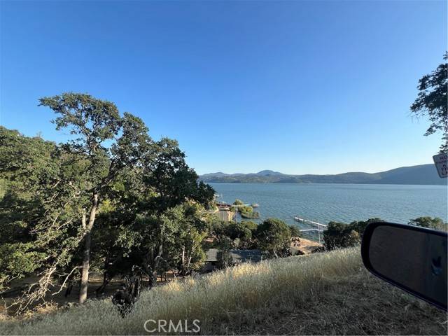 11030 Pioneer Dr, Clearlake, CA 95422