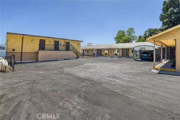 Clearlake Oaks, CA 95423,10215 E Highway 20