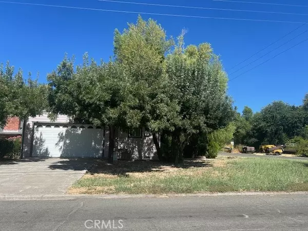 Clearlake Oaks, CA 95423,545 Keys Boulevard