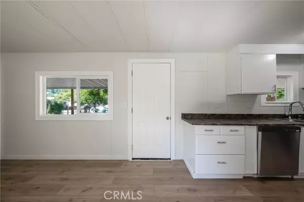 Clearlake Oaks, CA 95423,12888 4th Street