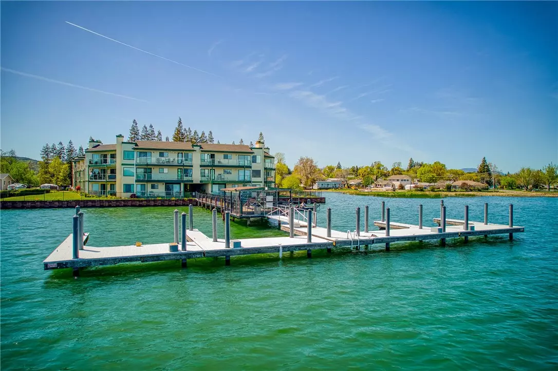 Lakeport, CA 95453,10 Royale Avenue #16