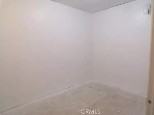 Clearlake, CA 95422,15196 lakeshore Drive