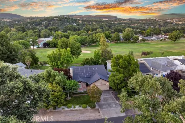 19450 Mountain Meadow S, Hidden Valley Lake, CA 95467