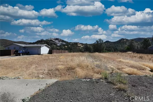17837 Iris Way, Clearlake Oaks, CA 95423