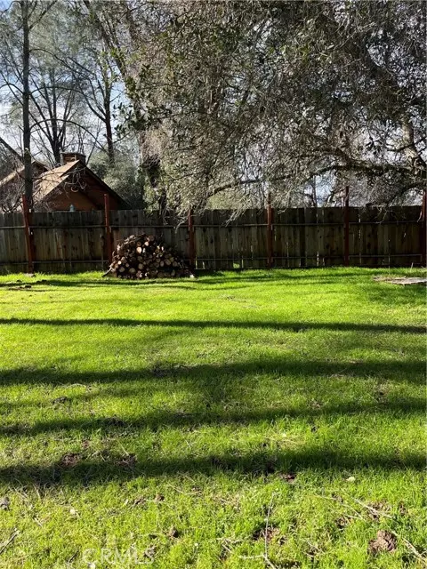 16730 Comanche Trl, Clearlake Oaks, CA 95423