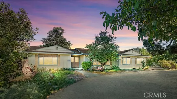 2860 Rose Lane, Clearlake, CA 95422
