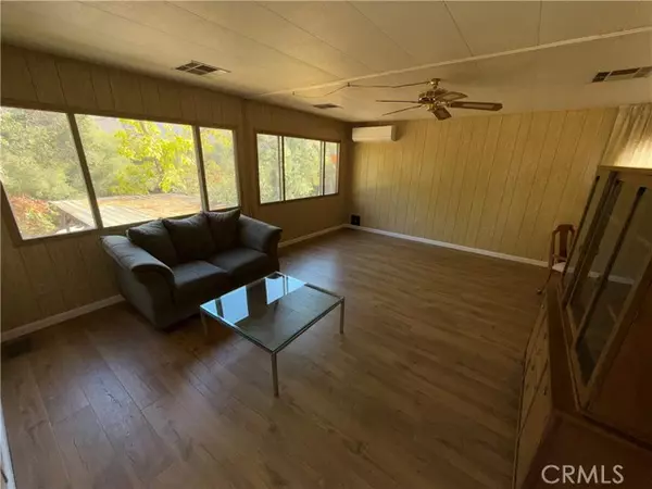 Clearlake, CA 95422,13651 Santa Clara Ave