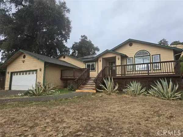 Lakeport, CA 95453,325 Acorn