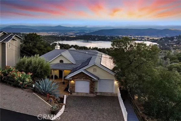 18530 Glenwood Rd., Hidden Valley Lake, CA 95467