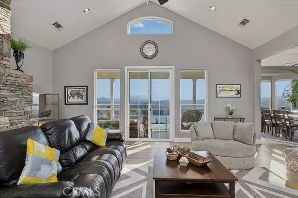 Hidden Valley Lake, CA 95467,18530 Glenwood Rd.