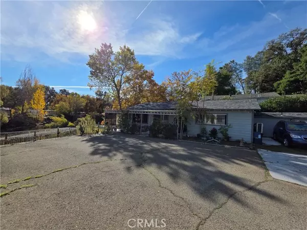 Clearlake, CA 95422,16061 Dam Road