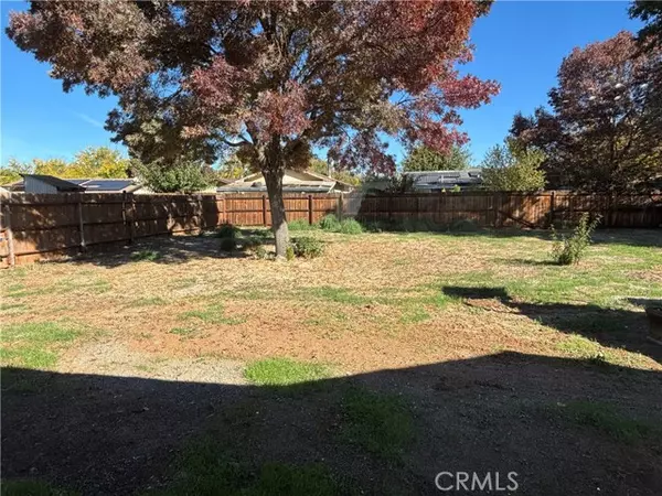 Clearlake, CA 95422,6890 Meadowbrook