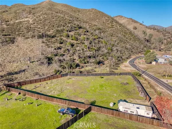 Clearlake Oaks, CA 95423,3865 Spring Valley