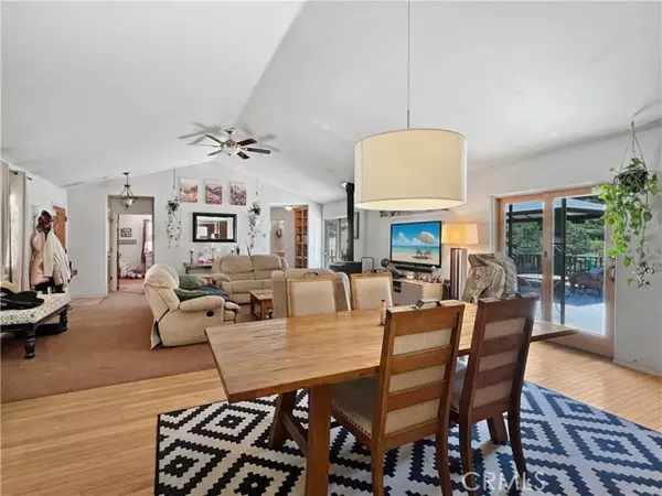 Redwood Valley, CA 95470,8800 Cave Creek Road