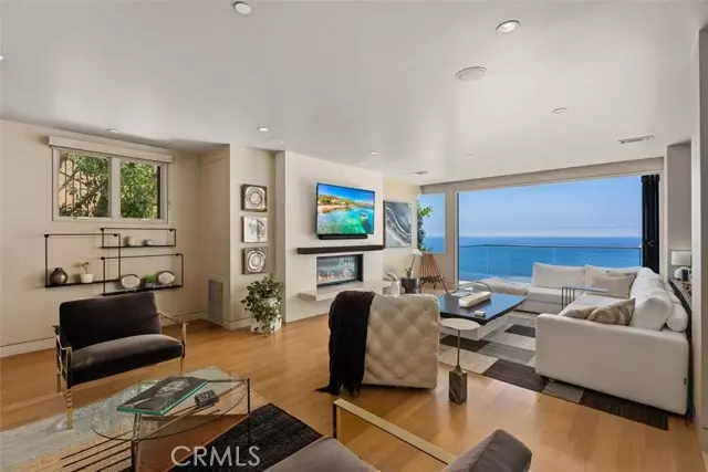 Laguna Beach, CA 92651,31387 Ceanothus Drive