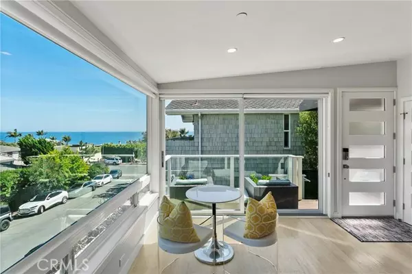 Laguna Beach, CA 92651,166 Fairview