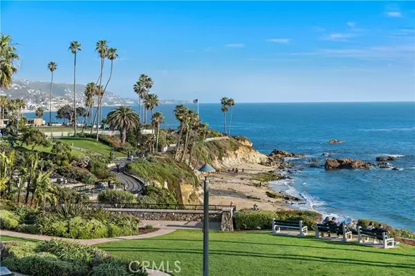 594 Cliff Drive, Laguna Beach, CA 92651