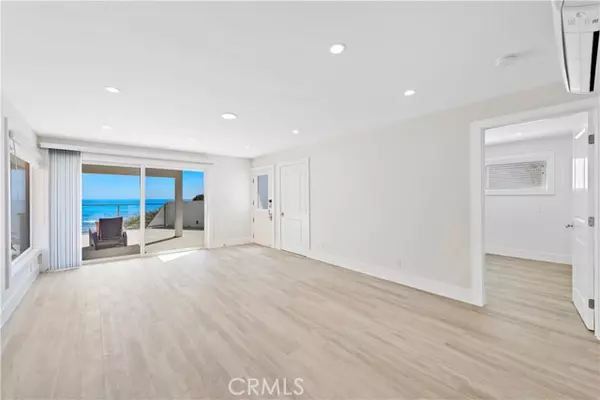 Laguna Beach, CA 92651,827 Cliff Drive