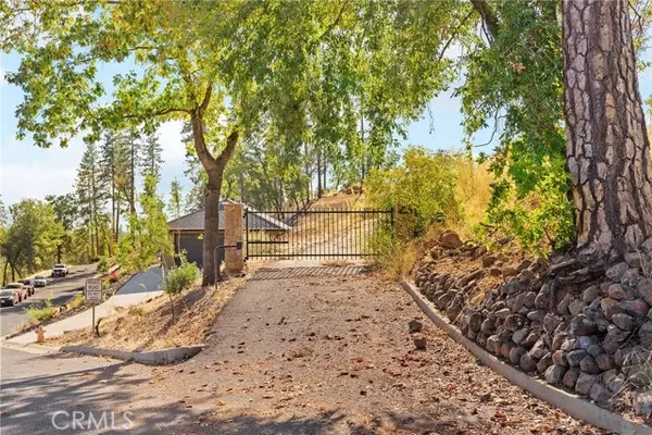 585 Valstream Drive, Paradise, CA 95969