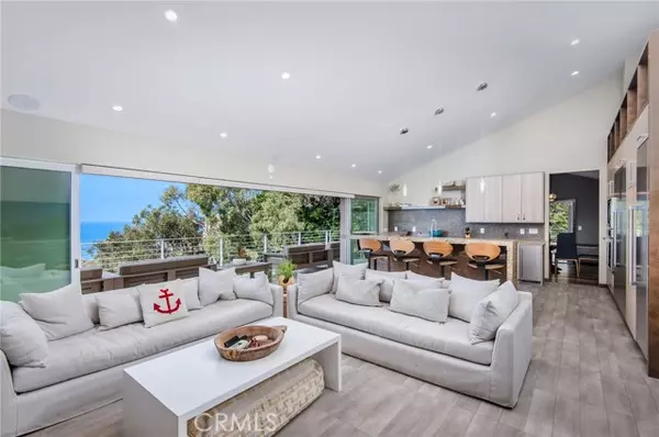 Laguna Beach, CA 92651,31321 Ceanothus Drive