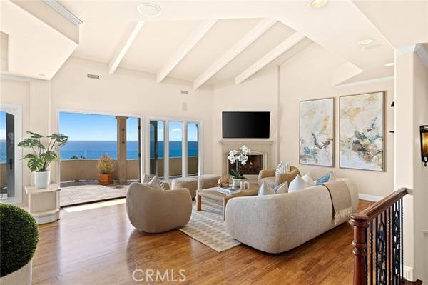 20 N Stonington Road, Laguna Beach, CA 92651