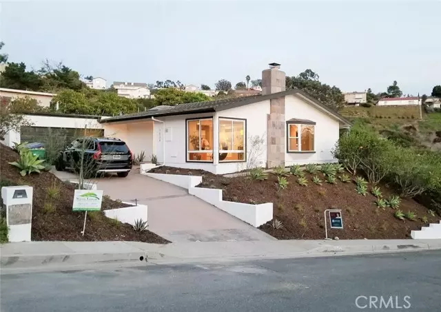 Laguna Beach, CA 92651,3034 Bern Drive