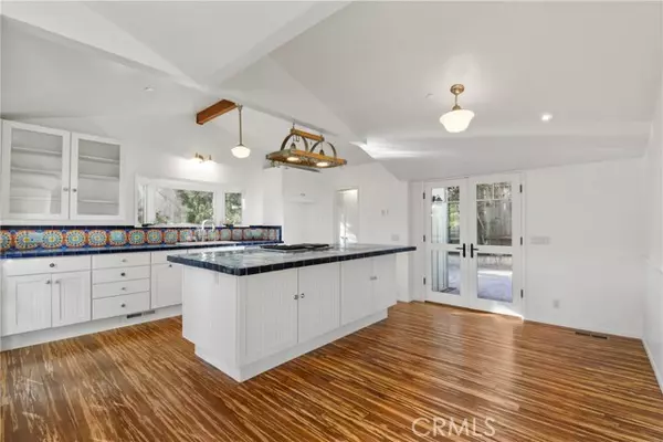 Laguna Beach, CA 92651,490 Arroyo Chico