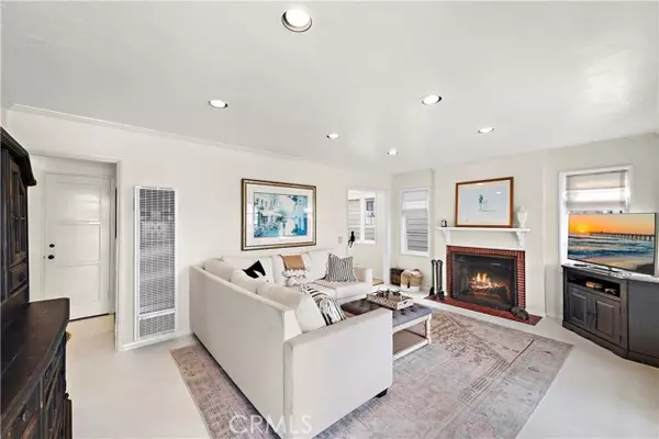 Laguna Beach, CA 92651,283 Fairview Street