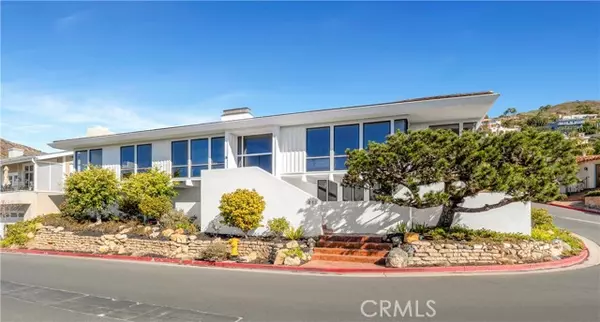 411 Emerald Bay, Laguna Beach, CA 92651