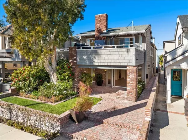 411 Goldenrod #A, Corona Del Mar (newport Beach), CA 92625