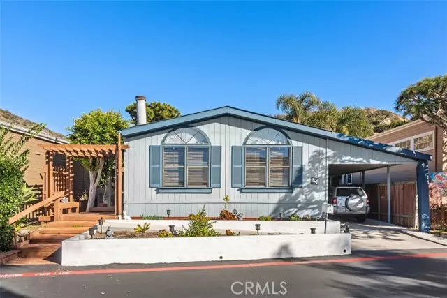 Laguna Beach, CA 92651,30802 Coast #L4