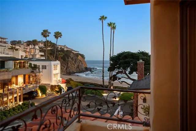 Laguna Beach, CA 92651,64 Emerald Bay