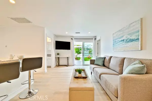 Sunset Beach, CA 90742,17016 7th Street