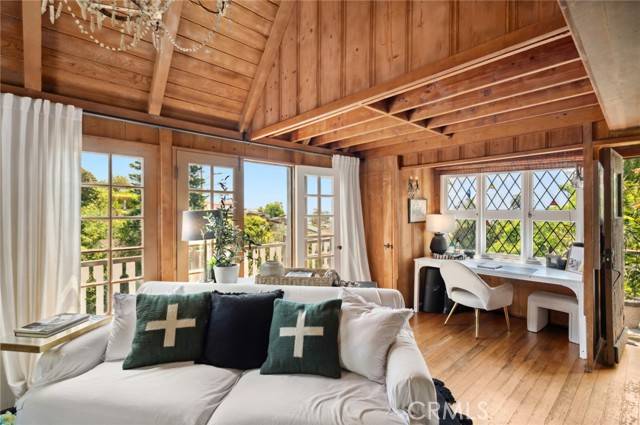 Laguna Beach, CA 92651,680 Virginia Park Drive
