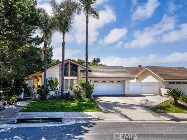 303 Calle Escuela, San Clemente, CA 92672