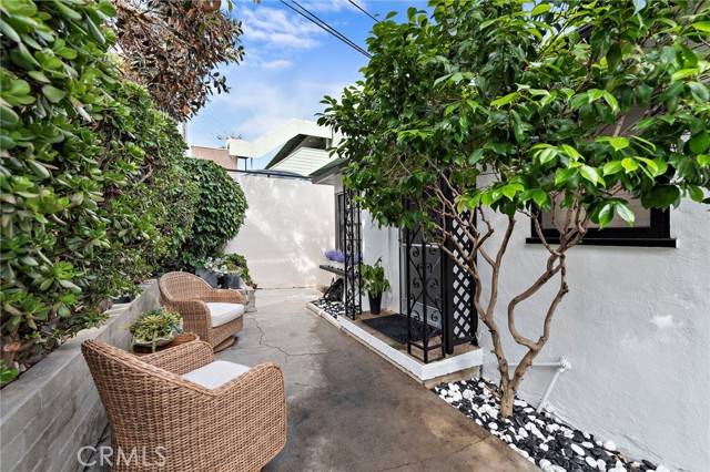 Laguna Beach, CA 92651,187 Lower Cliff Drive