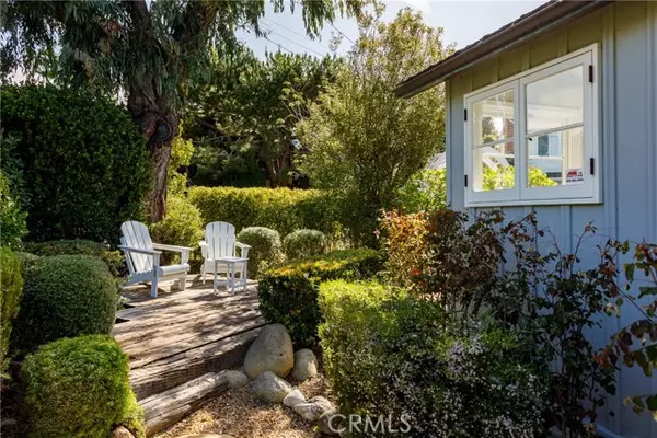 Laguna Beach, CA 92651,1215 Brangwyn Way