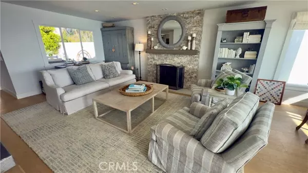 Laguna Beach, CA 92651,7 Camel Point Drive