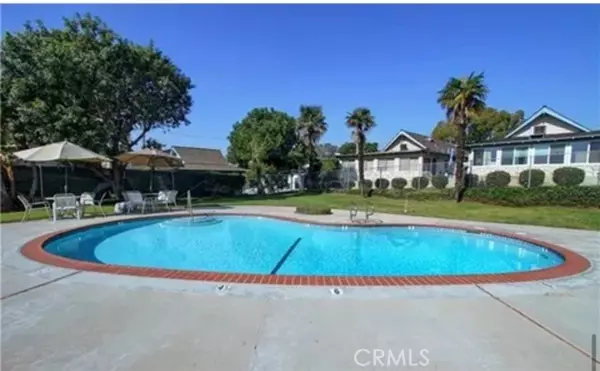 3666 Cedar Avenue, Long Beach, CA 90807
