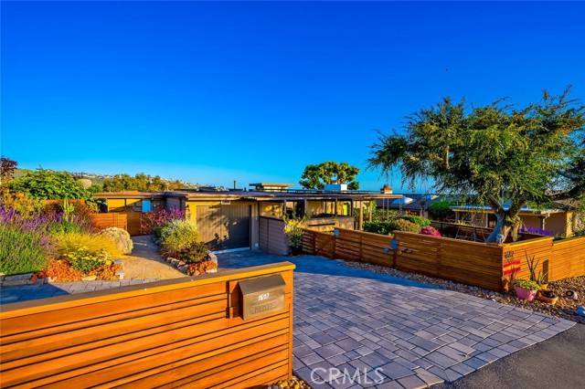 Laguna Beach, CA 92651,1687 Temple Hills Drive