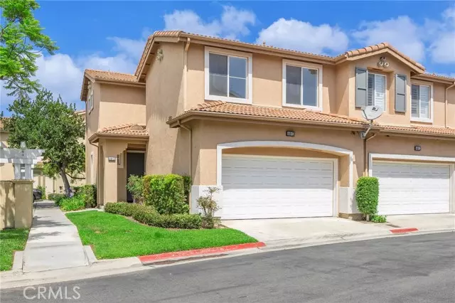 448 N Londonderry Lane #D, Orange, CA 92869